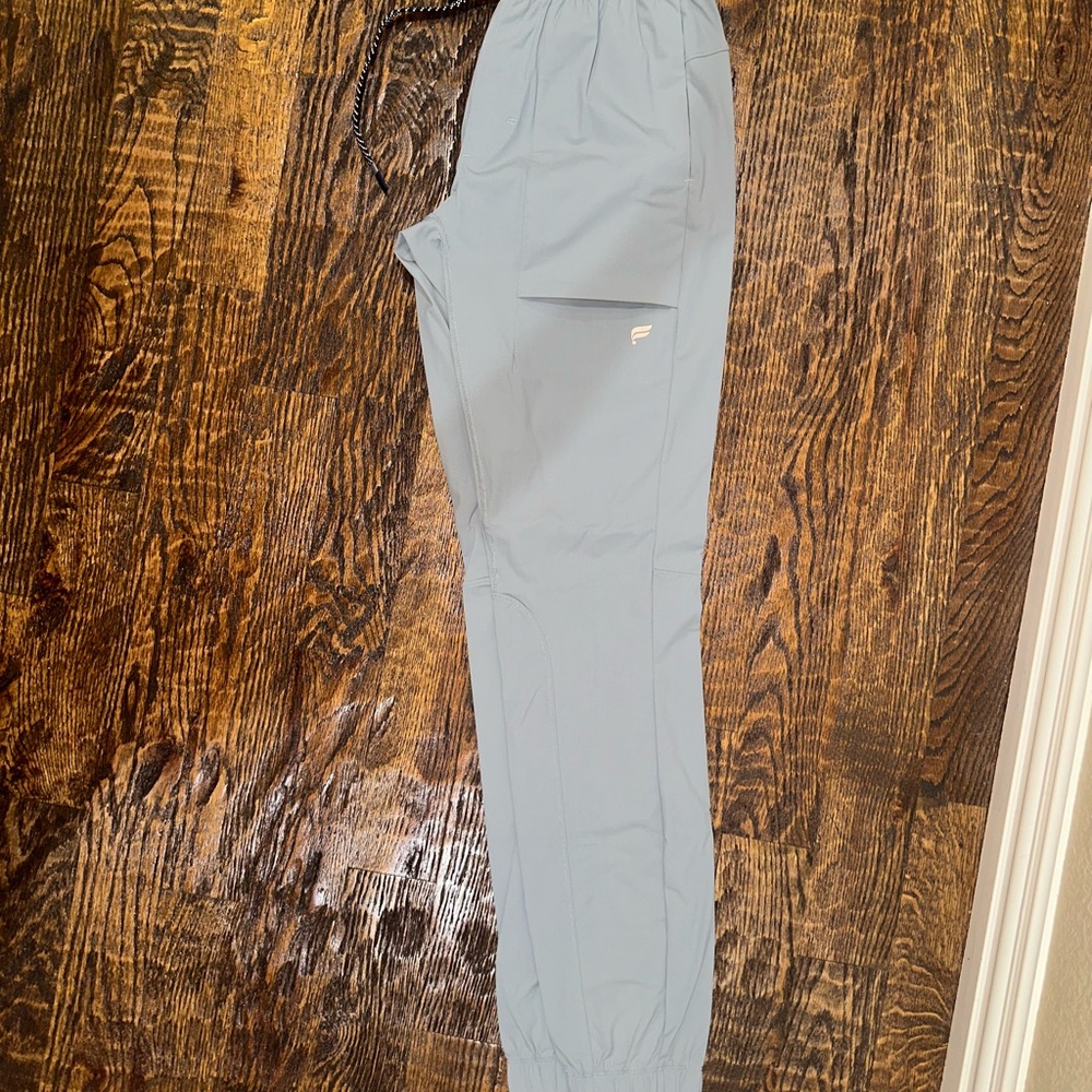 Fabletics Grey Men's Joggers XS Tall